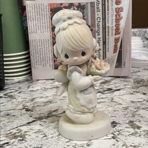 Vintage Jonathan and David Precious Moments Charming Figurine